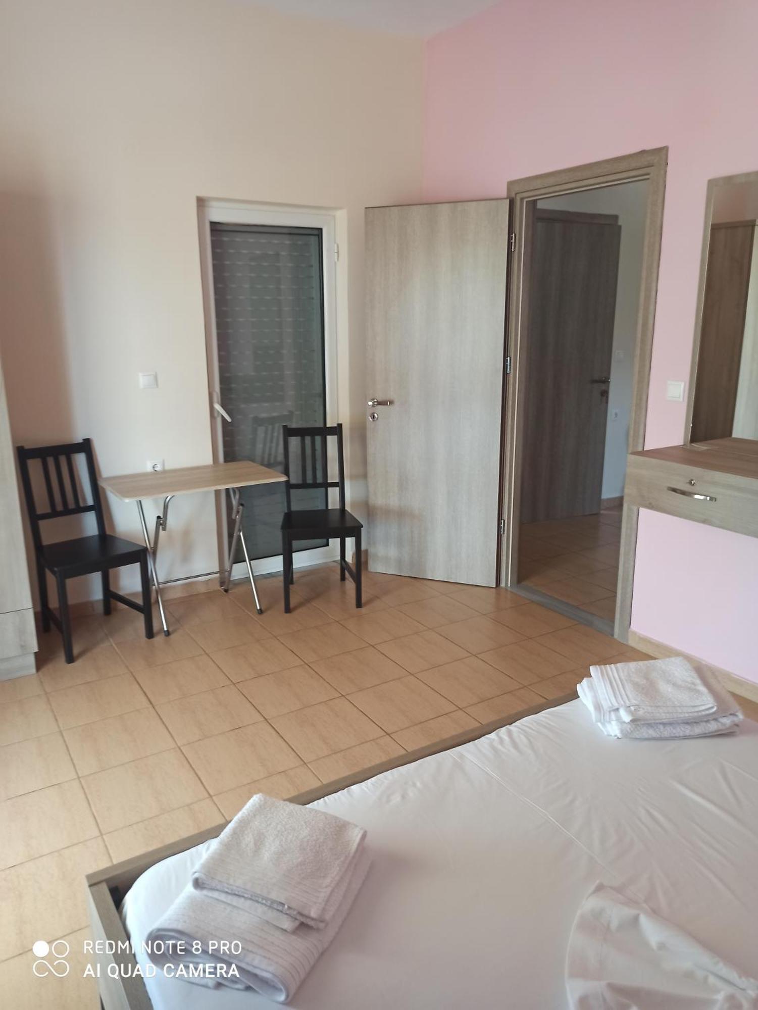 Bella Vista Hotel Himare Room photo