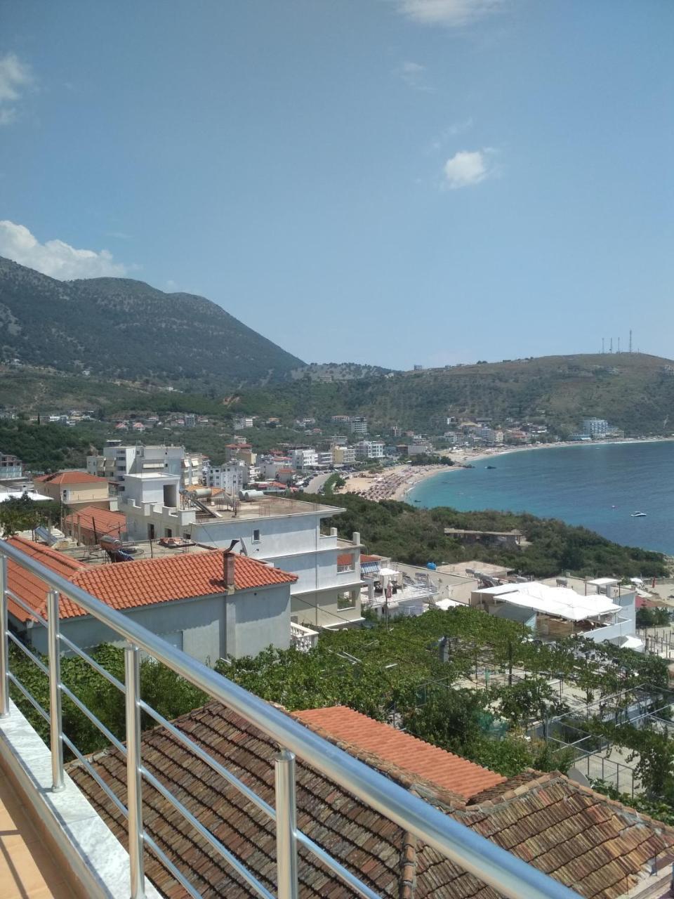 Bella Vista Hotel Himare Exterior photo